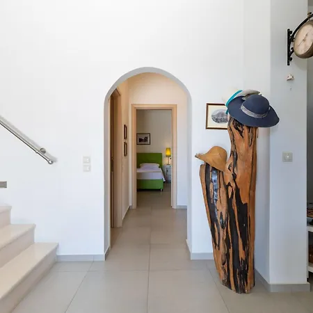 Relax Joy - Easy Access 150m Away Villa *