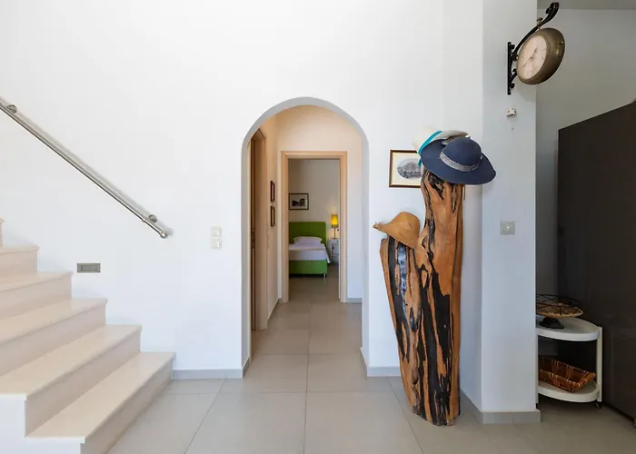 Relax Joy - Easy Access 150m Away Villa *